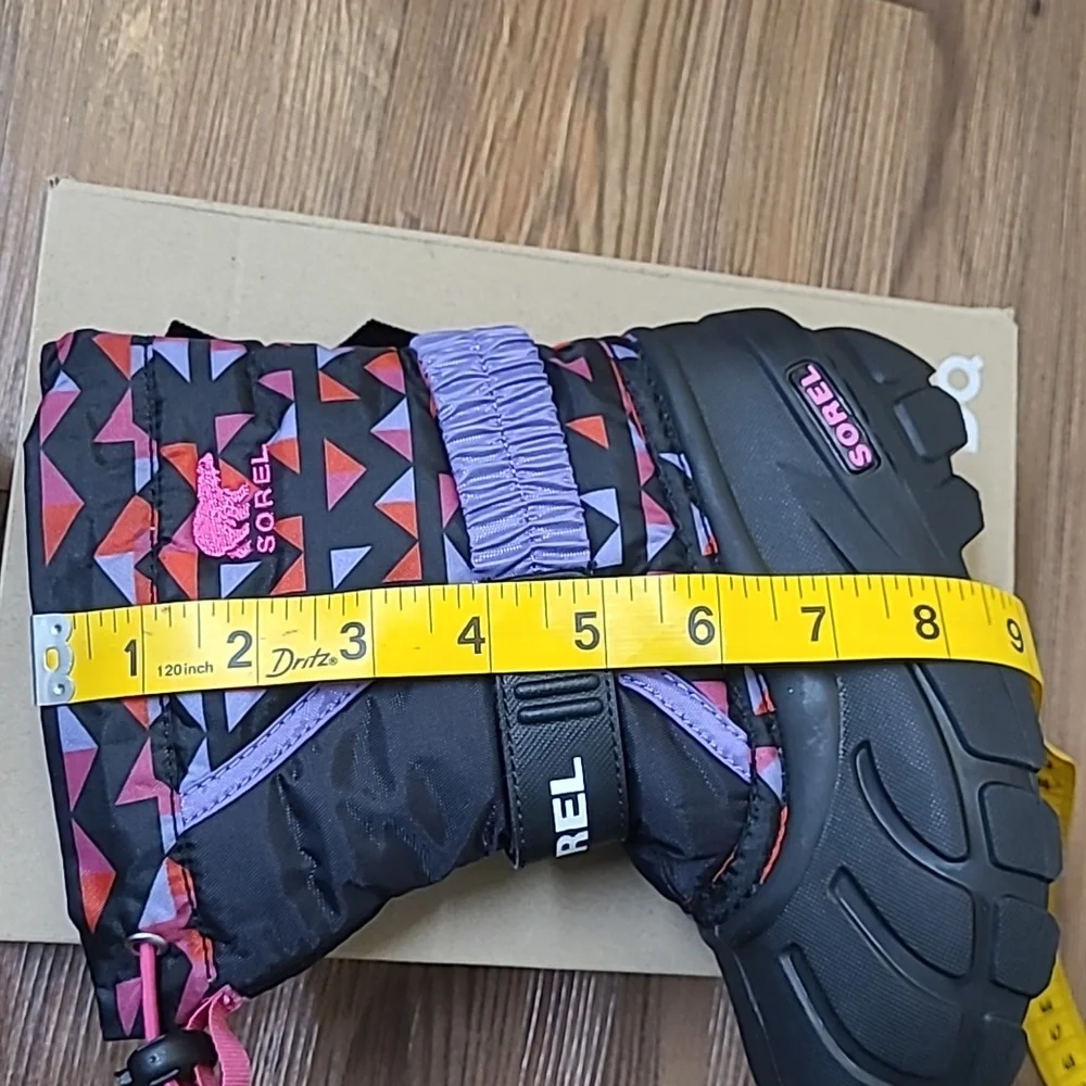Sorel‎ Black Kids' Snow Boots with Pink & Purple Triangle Print